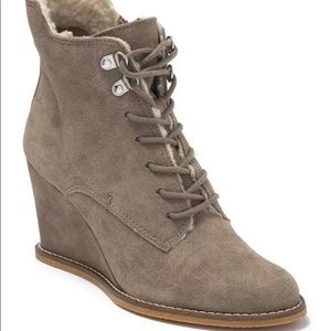Dolce Vita Gilbert Suede Wedge Bootie, Women’s 8.5